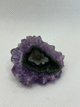 Load image into Gallery viewer, Amethyst Rosette 5