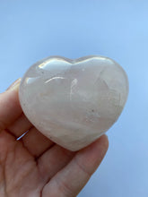 Load image into Gallery viewer, Rose Quartz Heart