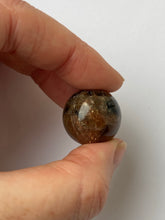 Load image into Gallery viewer, Confetti Sunstone Sphere 5