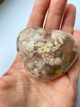 Load image into Gallery viewer, Flower Agate Heart 2